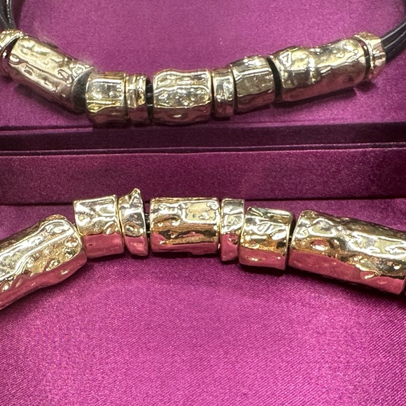 Chicos chunky hammered gold tube beads with four leather strands, NWOT - Picture 11 of 12